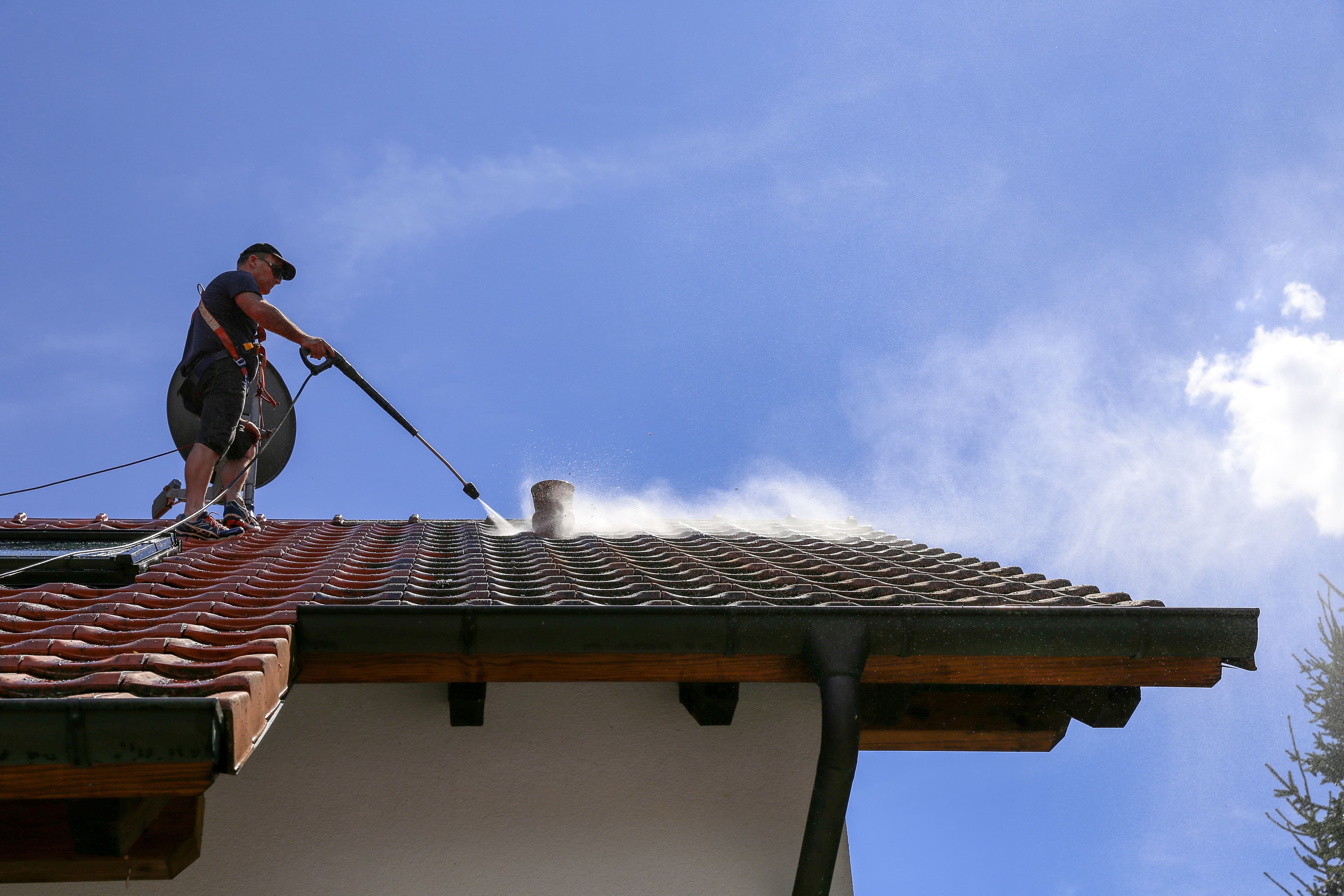 Roof Washing image